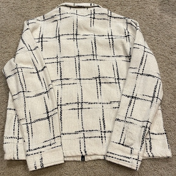 NWT Zara size Large cream with back knit zip up Shacket - Picture 4 of 6